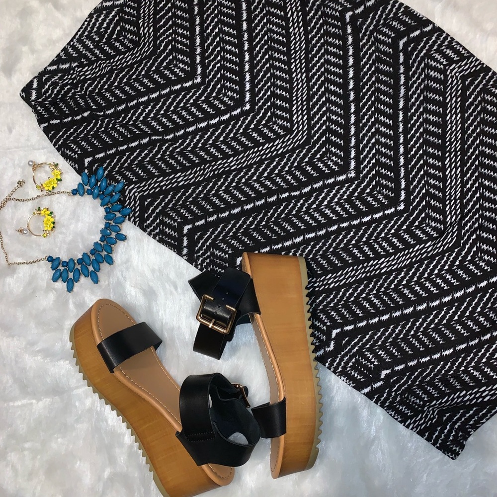Tribal pencil skirt - Picture 2 of 2